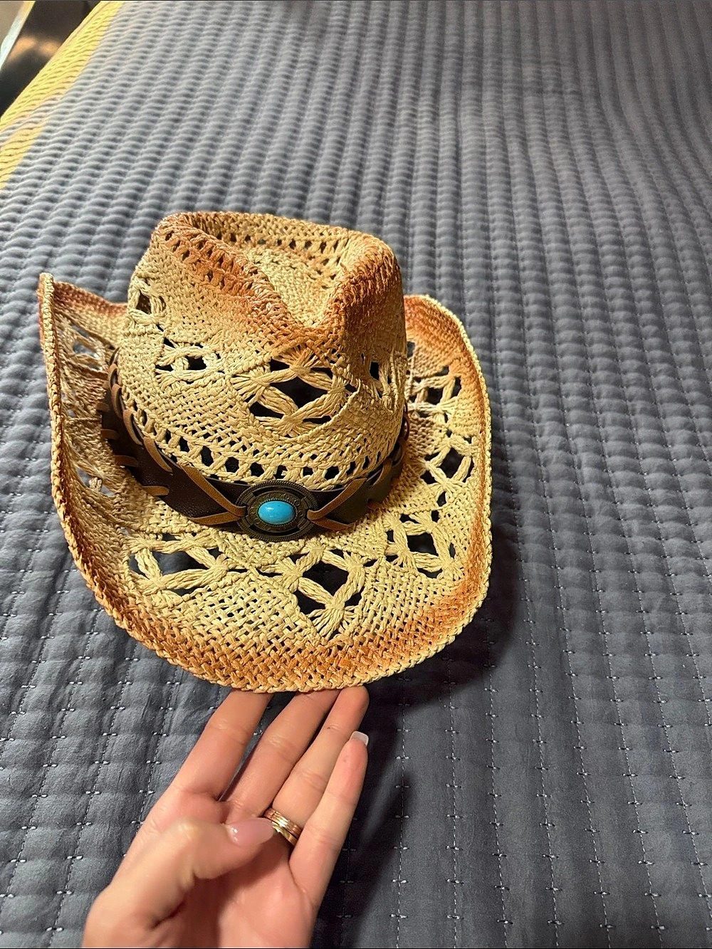 Woven Western Cowboy Hat in Brown Like New